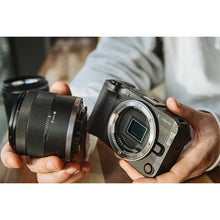 Carregar imagem no visualizador da galeria, Canon EOS R50 V + RF-S 14-30mm IS STM POWER ZOOM